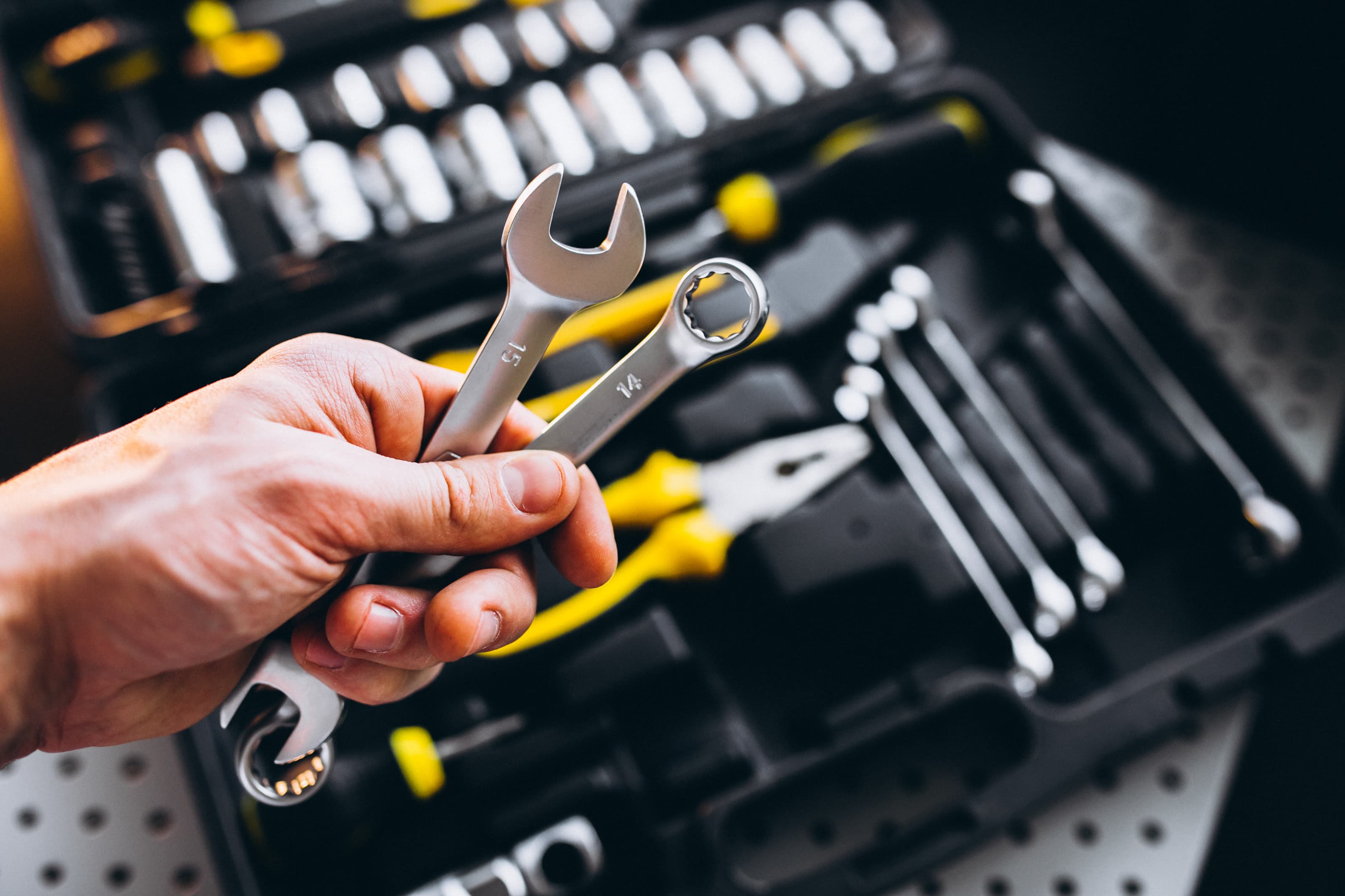 Hardwares & Power Tools